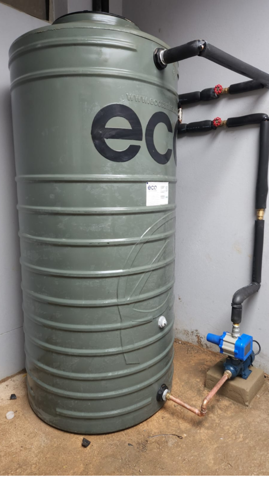 Jojo Tank Installation